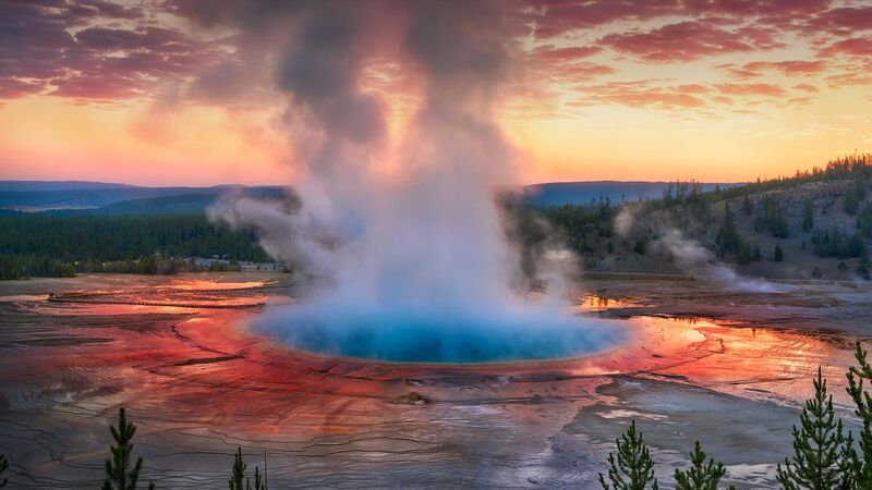 vacation packages in Yellowstone 2024