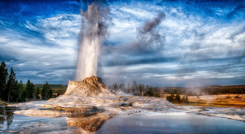 Yellowstone hiking and camping packages